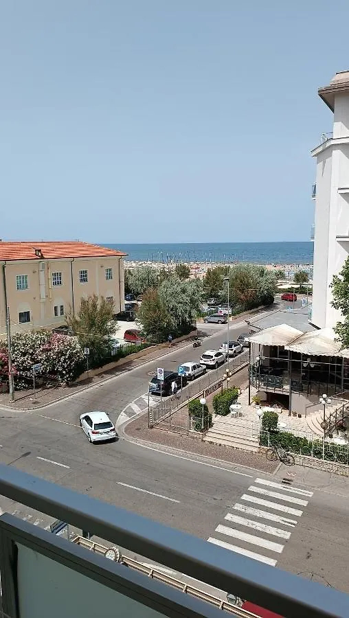 ***  Hotel Sole Mio リミニ イタリア